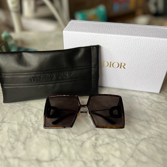 30MONTAIGNE SU Square Injected Sunglasses - Picture 6 of 7